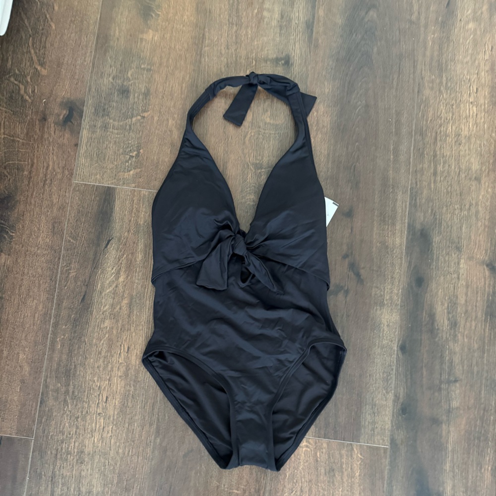 Vince Camuto Black One-Piece Swimsuit